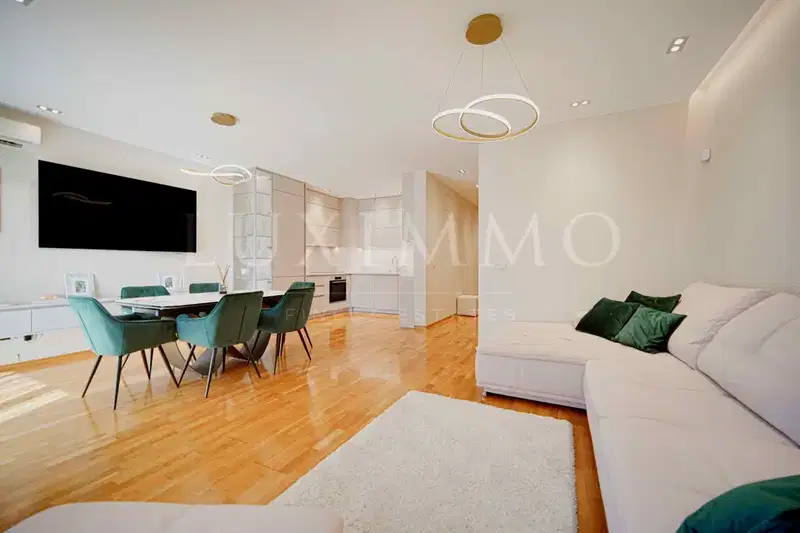 4-bedroom apartment in Sofiya, Manastirski Livadi