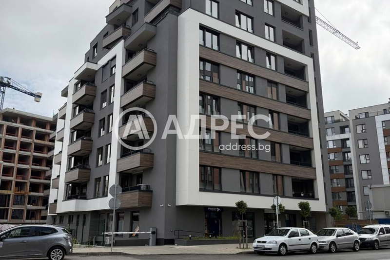 Two-room apartment in Manastirski livadi with courtyard view