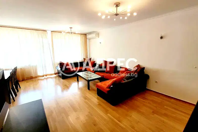 3-bedroom apartment in Sofiya, Manastirski Livadi