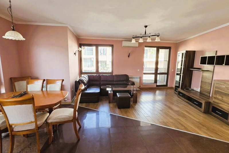 3-bedroom apartment in Sofiya, Manastirski Livadi