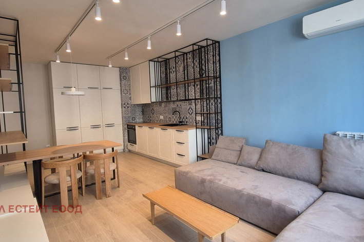 3-bedroom apartment in Sofiya, Manastirski Livadi