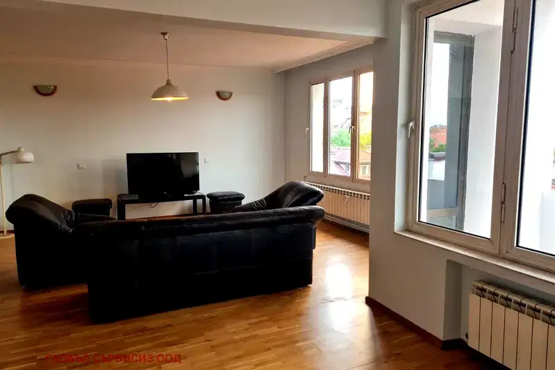 3-bedroom apartment in Sofiya, Medicinska Akademiya
