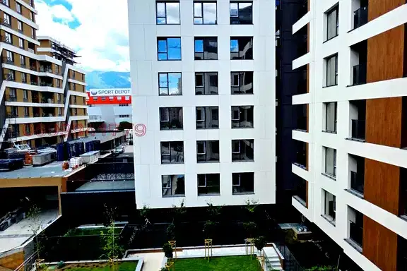 3-bedroom apartment in Sofiya, Mladost 4