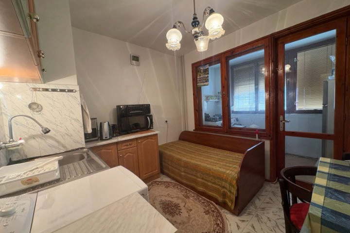 3-bedroom apartment in Sofiya, Mladost 4