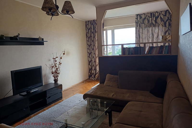 2-bedroom apartment in Sofia, Nadejda 1