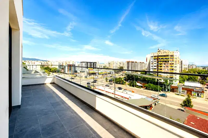 3-bedroom apartment in Sofiya, Nadejda 3