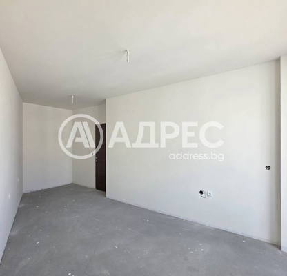 Photo 3 — Three-room apartment in Obelya 1 with south aspect