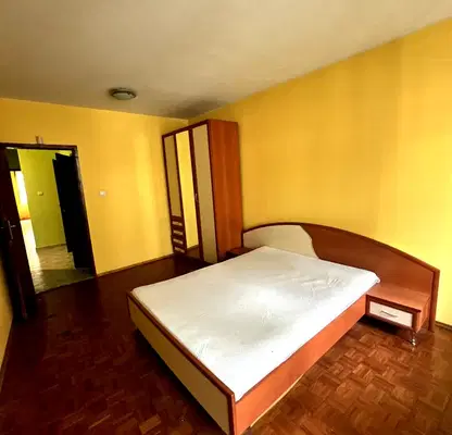 Снимка 5 — Тристаен апартамент с балкони в Оборище, София