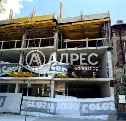 Снимка 3 — Двустаен апартамент в Орландовци с паркомясто и асансьор