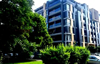 3-стаен апартамент с тераса и паркомясто в Подуяне, София