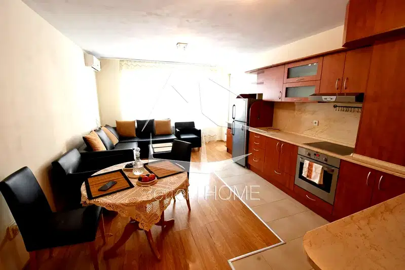 3-bedroom apartment in Sofiya, Reduta