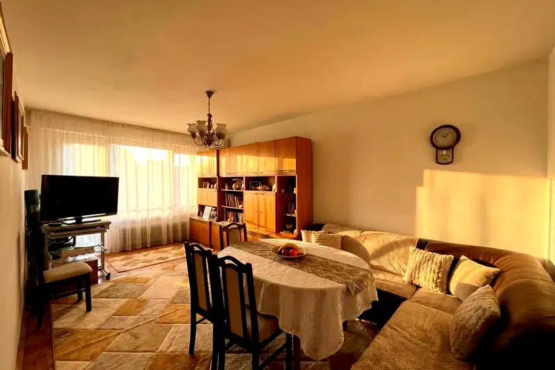 3-bedroom apartment in Sofiya, Serdika