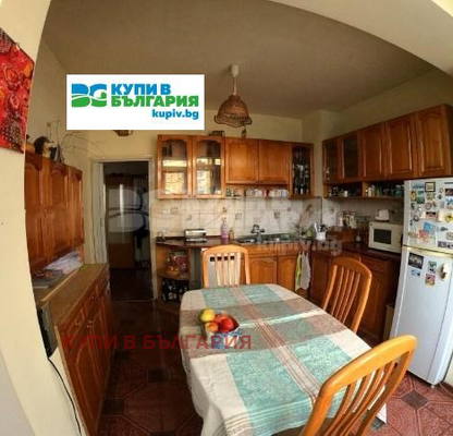 Photo 2 — 3-bedroom apartment in Sofiya, Serdika