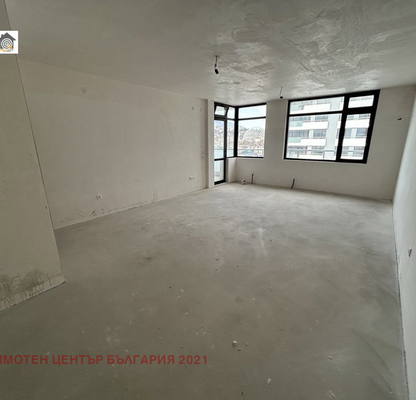 Снимка 3 — Двустаен апартамент с тераса в Симеоново, София