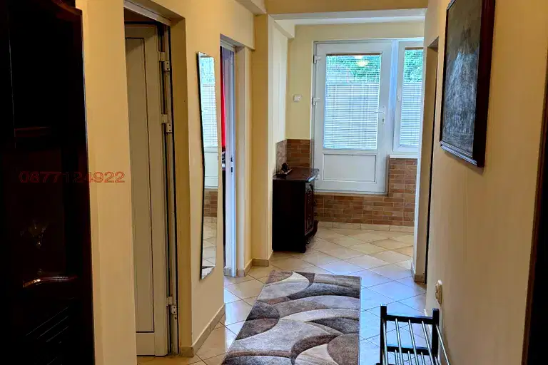 3-bedroom apartment in Sofiya, Simeonovo