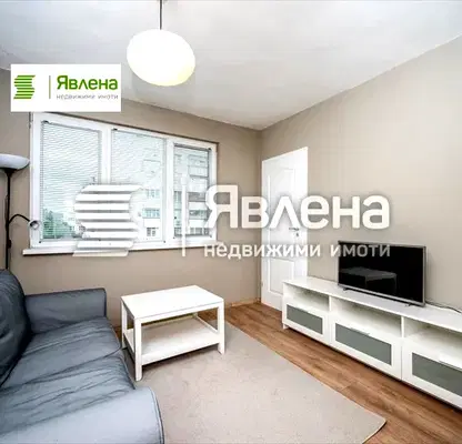 Снимка 2 — Двустаен апартамент в Стрелбище с югоизточно изложение