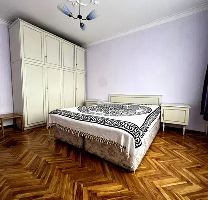 Снимка 3 — Тристаен апартамент с тераса в Стрелбище, София