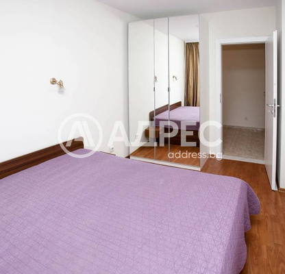 Photo 2 — 3-bedroom apartment in Sofiya, Strelbishte