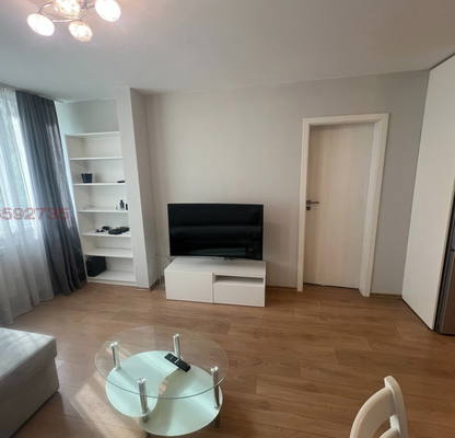 Photo 2 — 3-bedroom apartment in Sofiya, Strelbishte