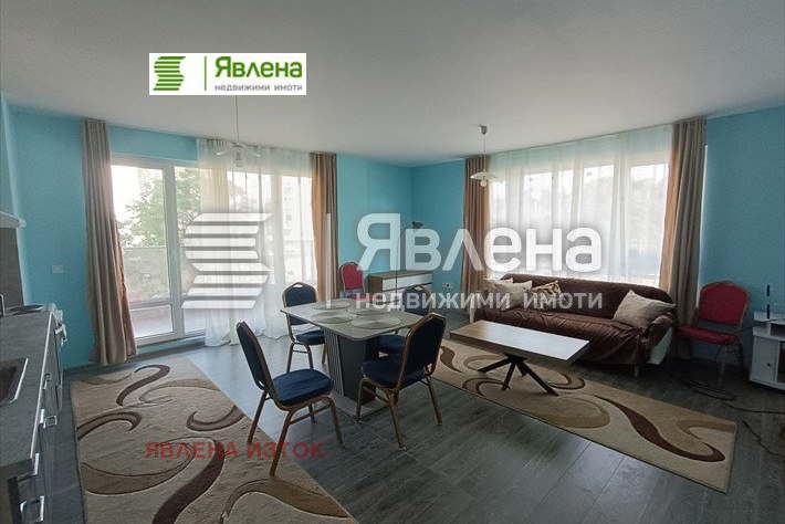 3-bedroom apartment in Sofiya, Suhata Reka