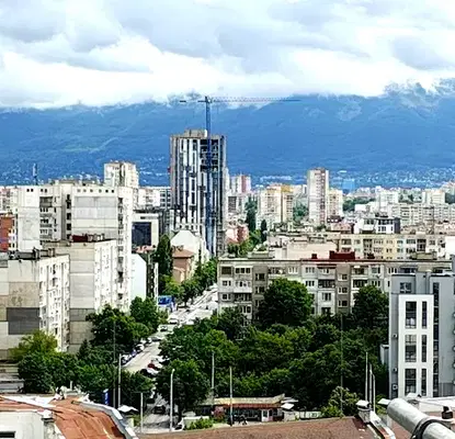 Снимка 2 — Тристаен апартамент 103 кв.м в Света Троица с две тераси