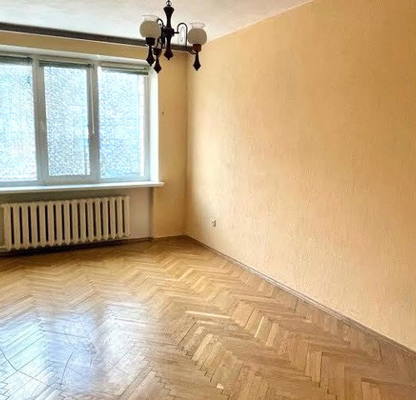Снимка 2 — Тристаен апартамент в Света Троица с паркинг