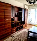 Тристаен апартамент с балкон в Света Троица, София