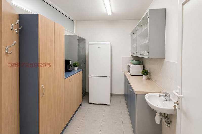 3-bedroom apartment in Sofiya, Sveta Troica