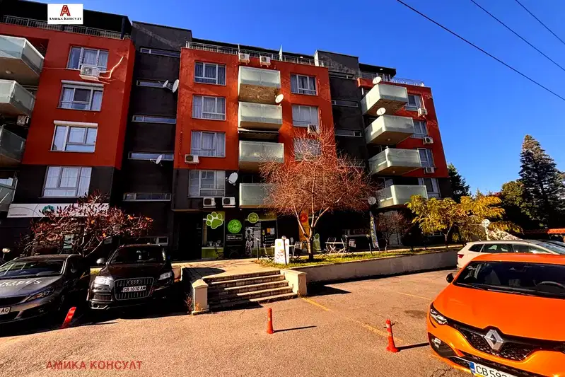 Two-room apartment with south-facing terrace in Vitosha district, Sofia