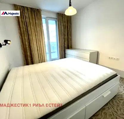 Снимка 4 — Просторен 2-стаен апартамент с тераса във Витоша, София