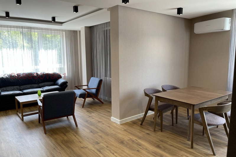 3-bedroom apartment in Sofiya, Vitosha