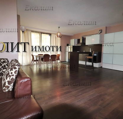 Снимка 3 — Тристаен апартамент с тераса в кв. Витоша, София