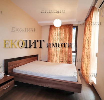 Снимка 5 — Тристаен апартамент с тераса в кв. Витоша, София