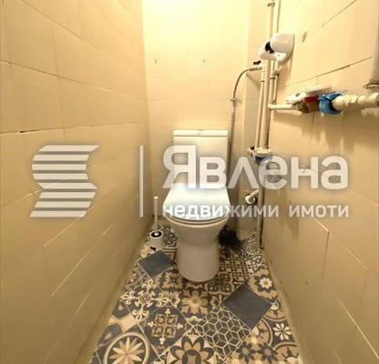 Снимка 4 — Двустаен апартамент на втори етаж в Яворов с тераса
