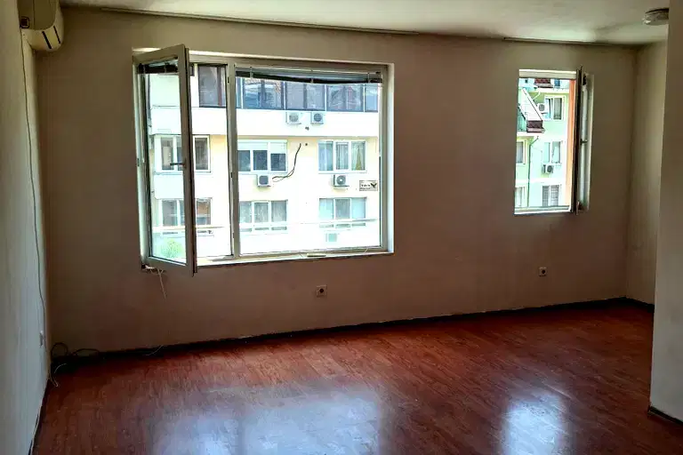 2-bedroom apartment in Sofiya, Zona B-18