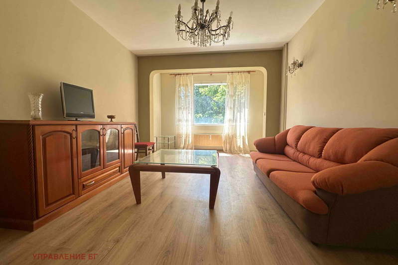 3-bedroom apartment in Sofiya, Zona B-18
