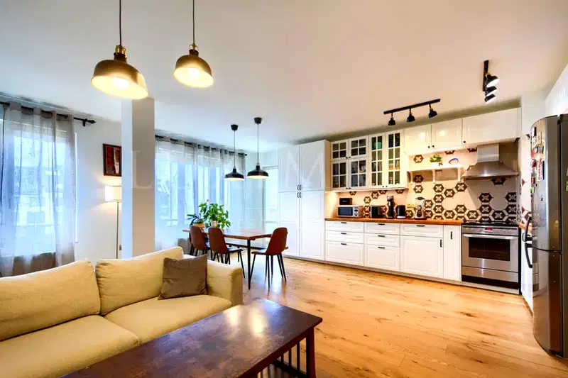 3-bedroom apartment in Sofiya, Zona B-5-3