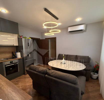 Photo 3 — Three-room apartment in Stara Zagora, Ayazmoto with terrace