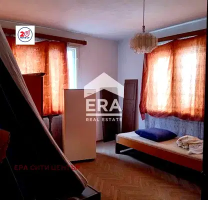 Снимка 2 — Тристаен апартамент в Стара Загора, Център