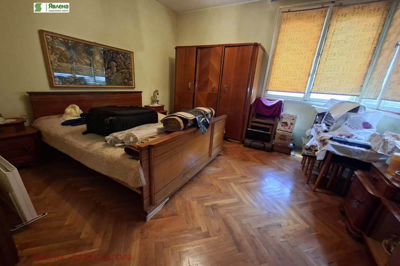 Многостаен апартамент в Стара Загора, Център