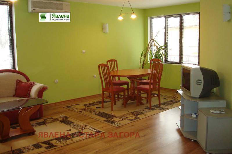 3-bedroom apartment in Stara Zagora, Centyr