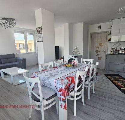 Photo 3 — 4-bedroom apartment in Stara Zagora, Jeleznik - Centyr