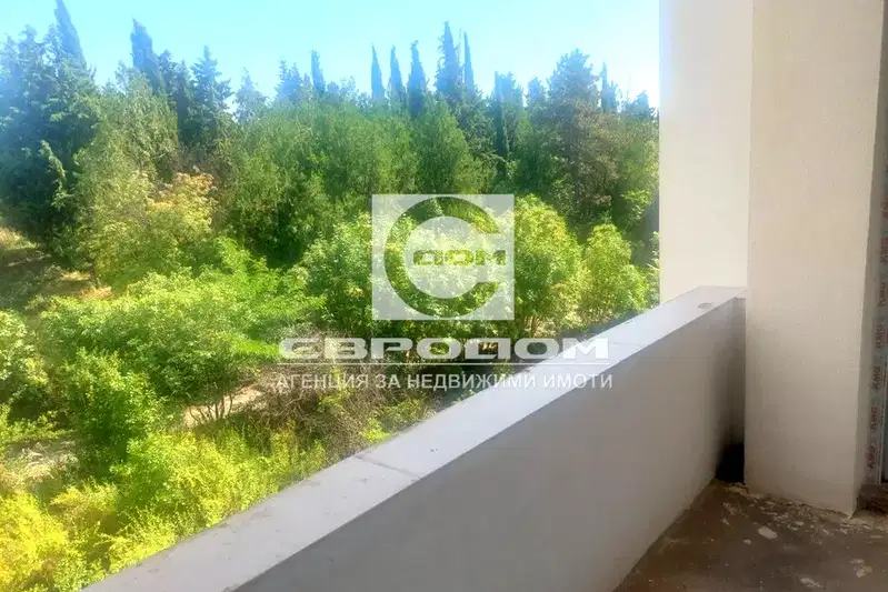 4-bedroom apartment in Stara Zagora, Samara 1