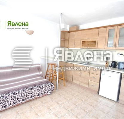 Снимка 5 — Двустаен апартамент в Бургас, Свети Влас