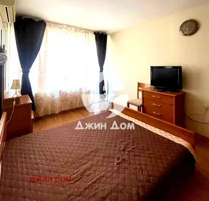 Снимка 5 — Тристаен апартамент в Бургас, Свети Влас