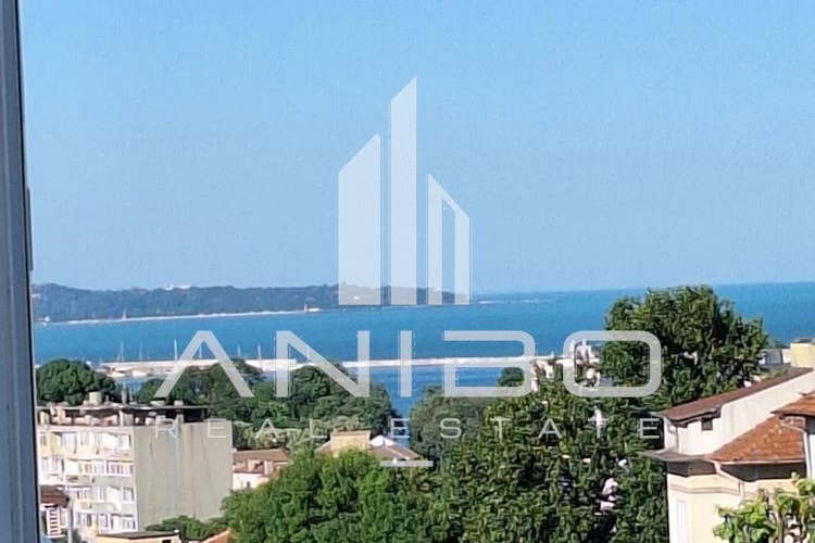4-bedroom apartment in Varna, Asparuhovo
