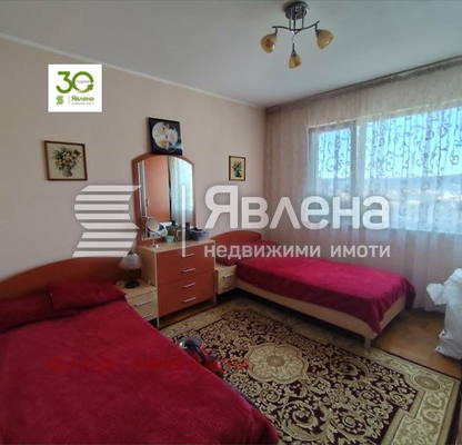 Снимка 5 — Четиристаен апартамент до Гранд Мол във Варна с тераса