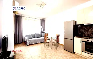 Двустаен апартамент с тераса в Бриз, Варна