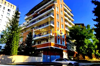 Тристаен апартамент в Бриз, Варна с тераса и асансьор