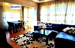 Тристаен апартамент с две тераси в Бриз, Варна